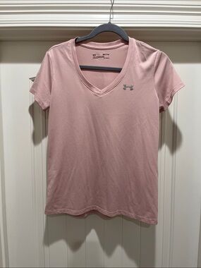 Under Armour Women’s Blush Pink V-Neck Performance Tee